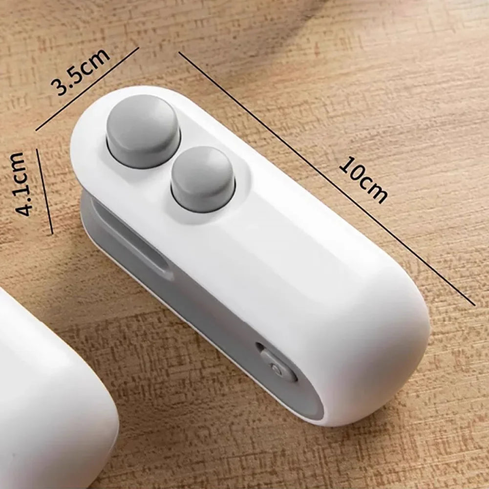 Keep Snacks Fresh Forever: The Ultimate 2-in-1 Portable Bag Sealer & Cutter!